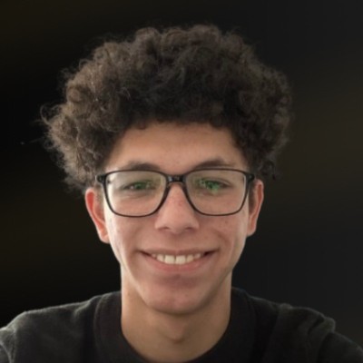 Maxym Nelaupe, fondateur d'OPAL